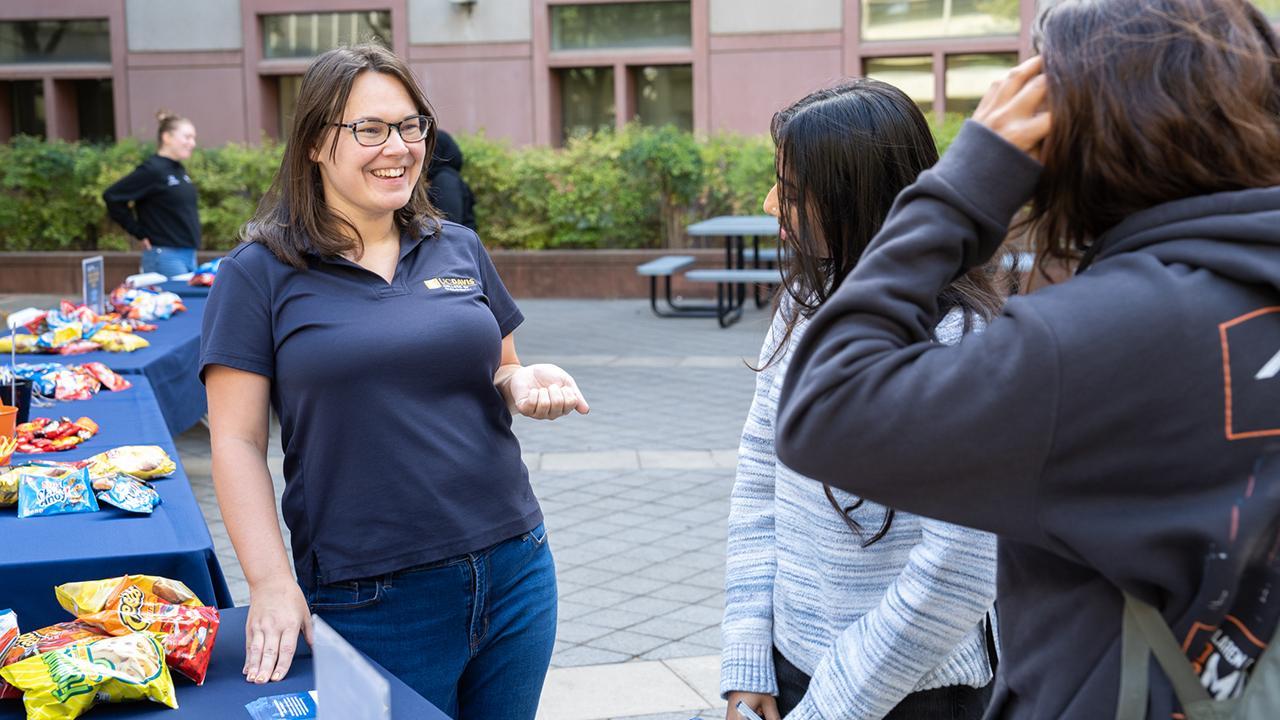 Sam Arcement, director of Graduate Academic Programs for the College of Biological Sciences, has received the 2024 Outstanding Graduate Program Coordinator Award in recognition of her service to graduate students in the college. (TJ Ushing/UC Davis)